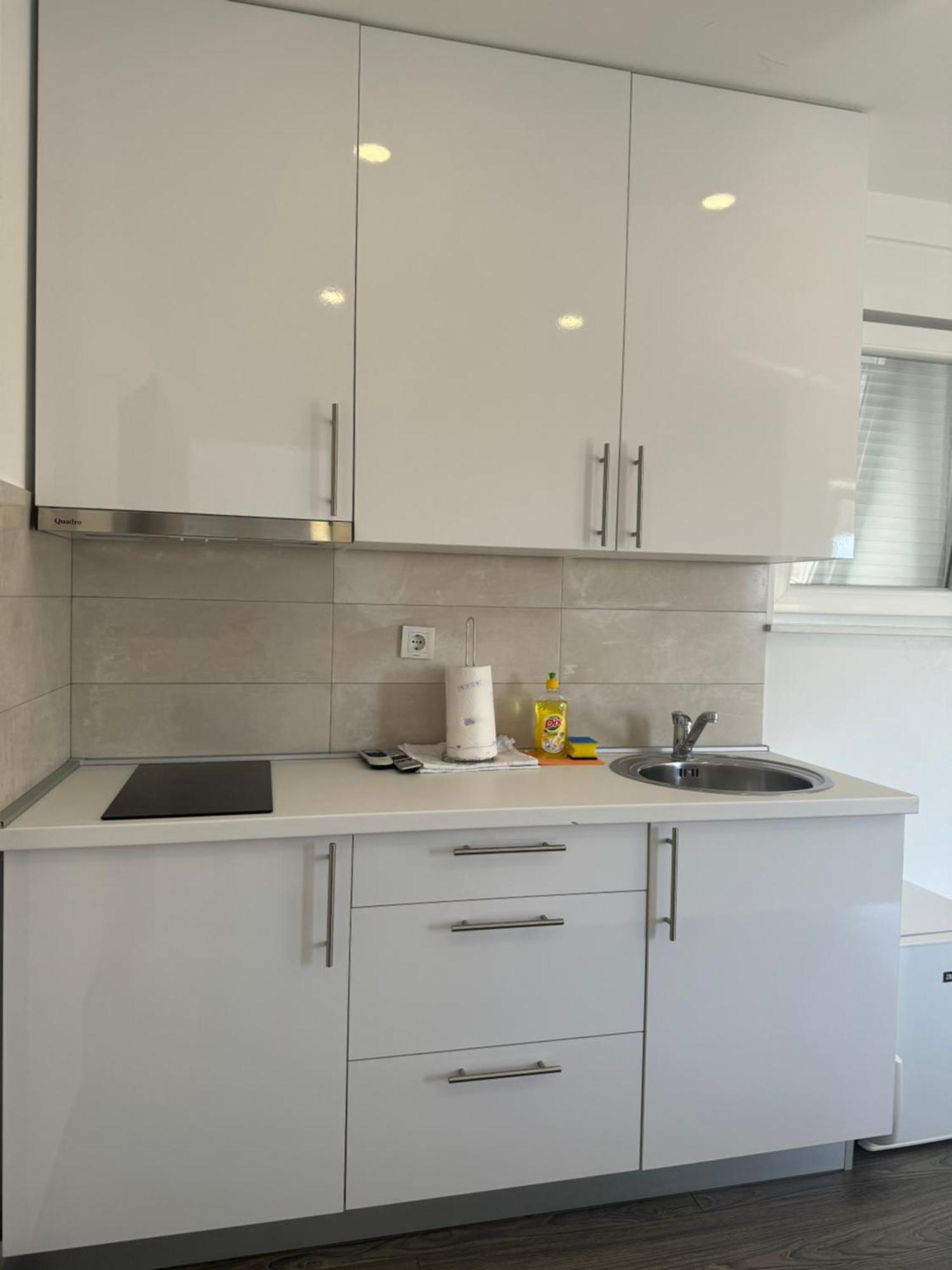 Apartments Vinko Novalja Extérieur photo