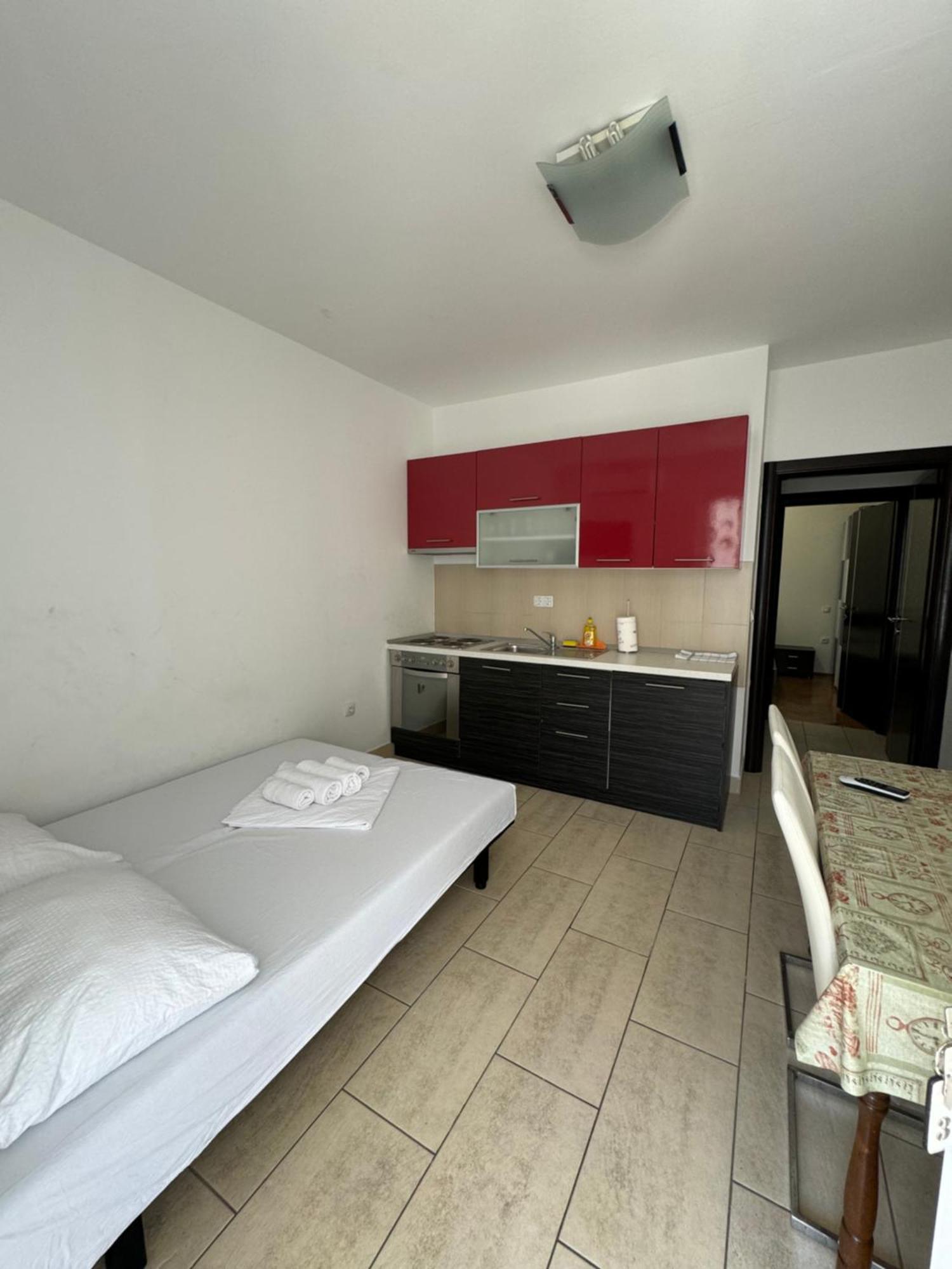 Apartments Vinko Novalja Extérieur photo